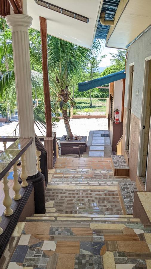 Maya Guest House - Sipaway Island San Carlos  Extérieur photo
