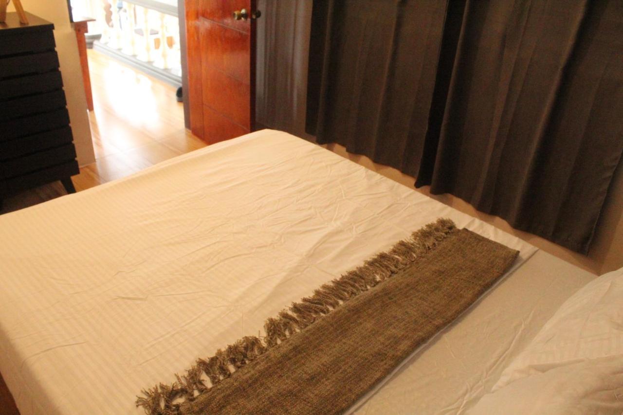Maya Guest House - Sipaway Island San Carlos  Extérieur photo